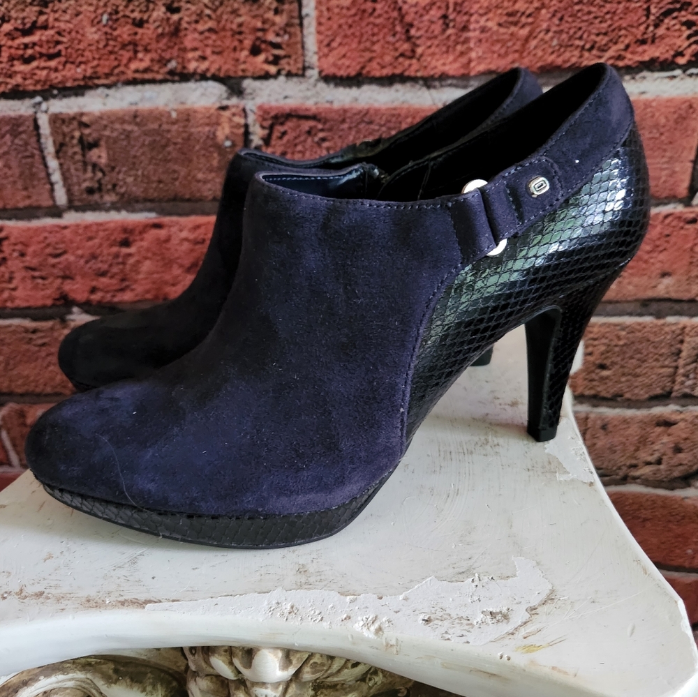 Bandolino Bootie